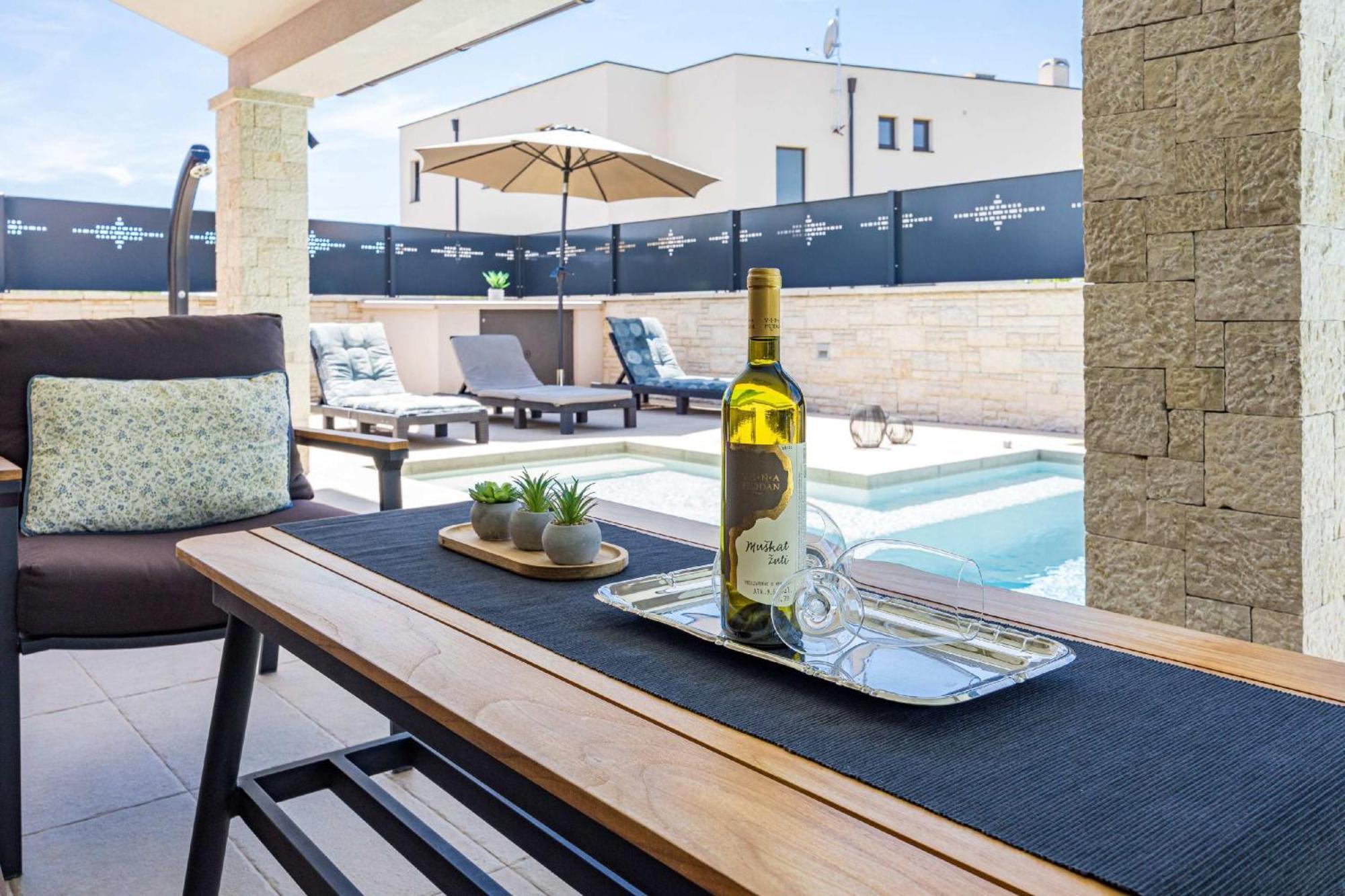 Villa Roma Near Pula For 6 People With Private Pool Jadreski Exterior photo